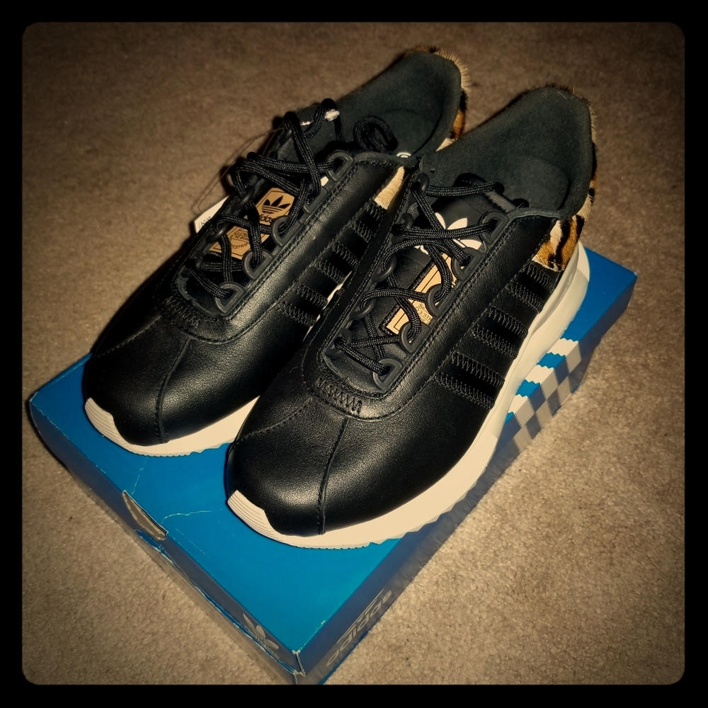 Adidas SL Andridge sneakers, 6.5